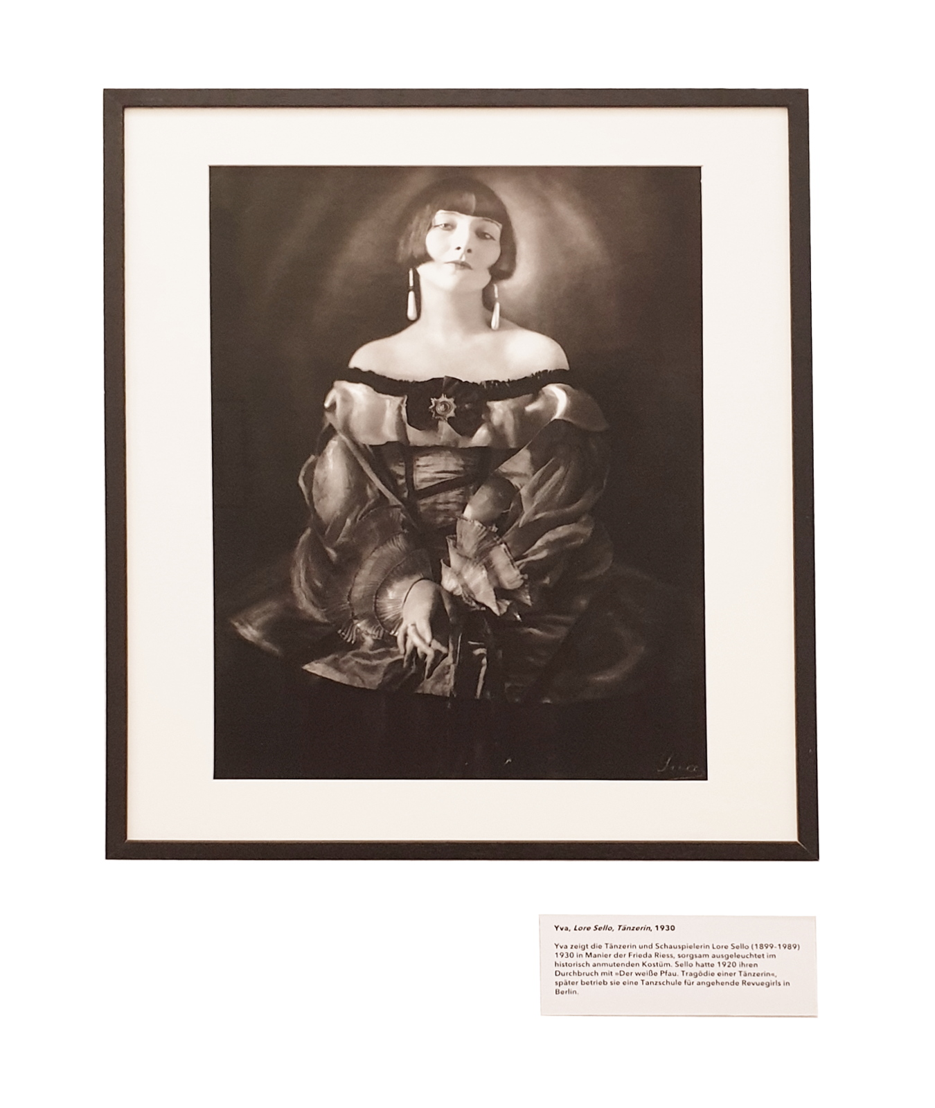 Frieda Riess und Yva - Opelvillen